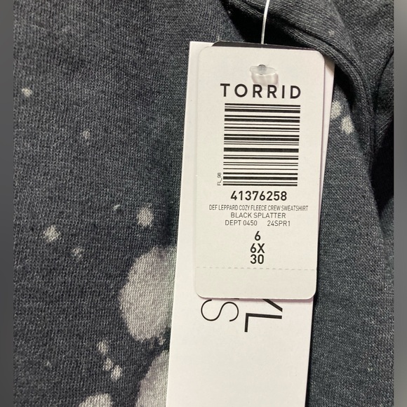 NWT Torrid 6 Def Leppard Cozy Fleece Crew Neck Sweatshirt *989BU* - Picture 6 of 11